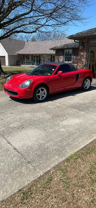 2002 Toyota MR2 Spyder/MR-S - Image 5 of 15
