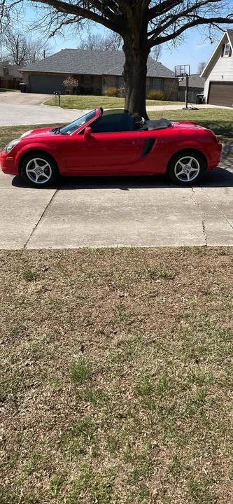 2002 Toyota MR2 Spyder/MR-S - Image 2 of 15