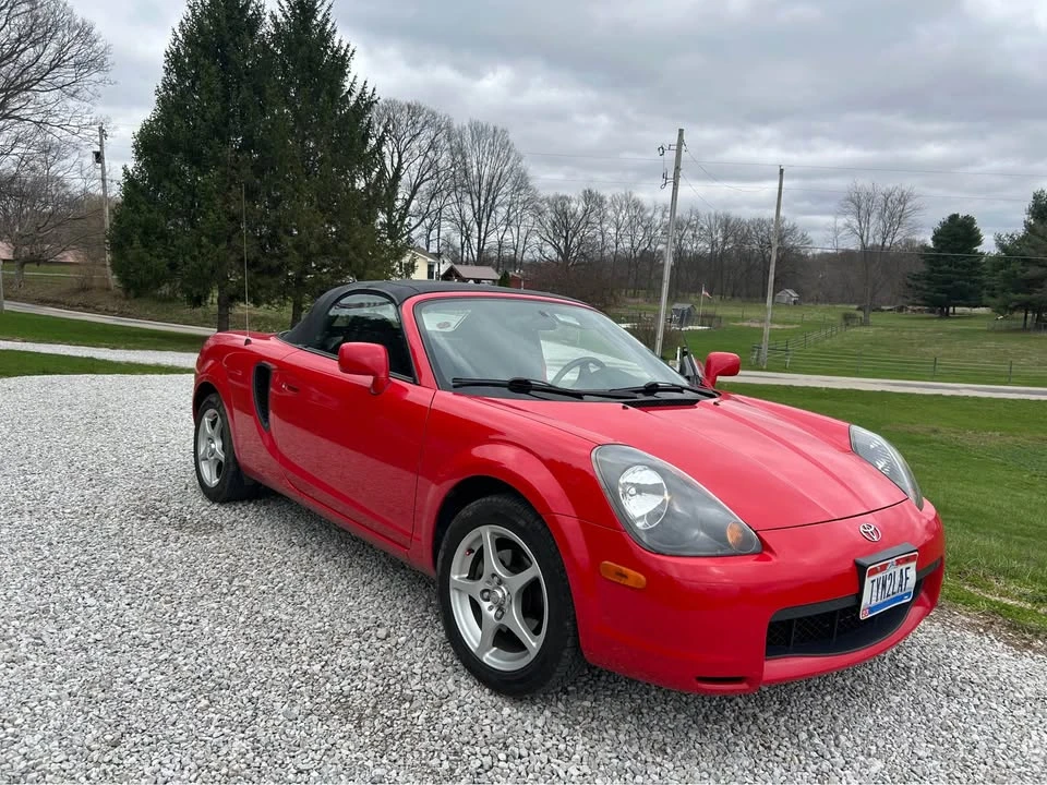2002 Toyota MR2 Spyder/MR-S - Image 7 of 13