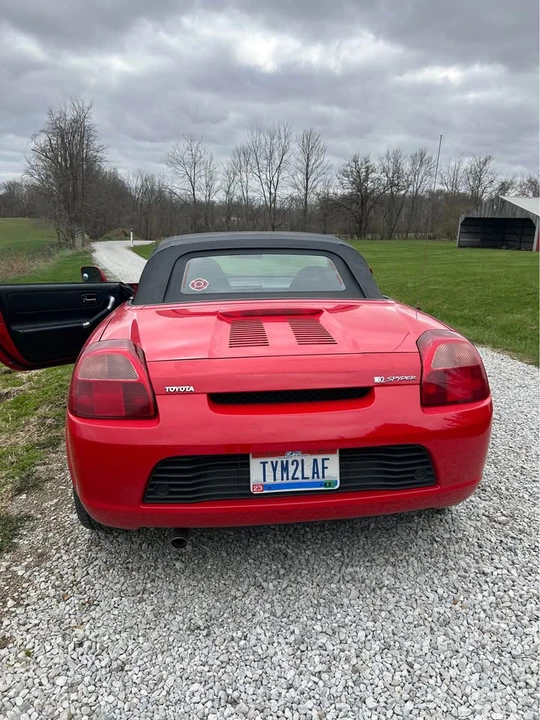 2002 Toyota MR2 Spyder/MR-S - Image 5 of 13