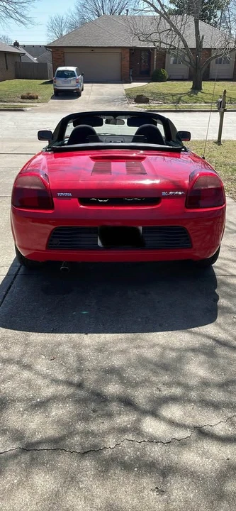 2002 Toyota MR2 Spyder/MR-S - Image 13 of 15
