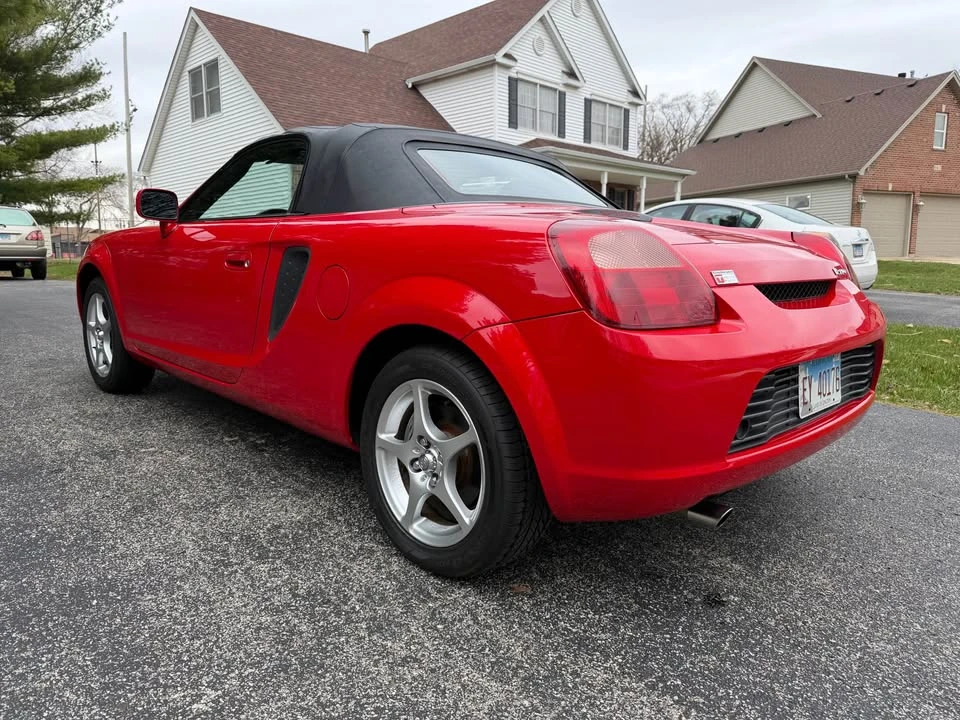 2002 Toyota MR2 Spyder/MR-S - Image 7 of 13