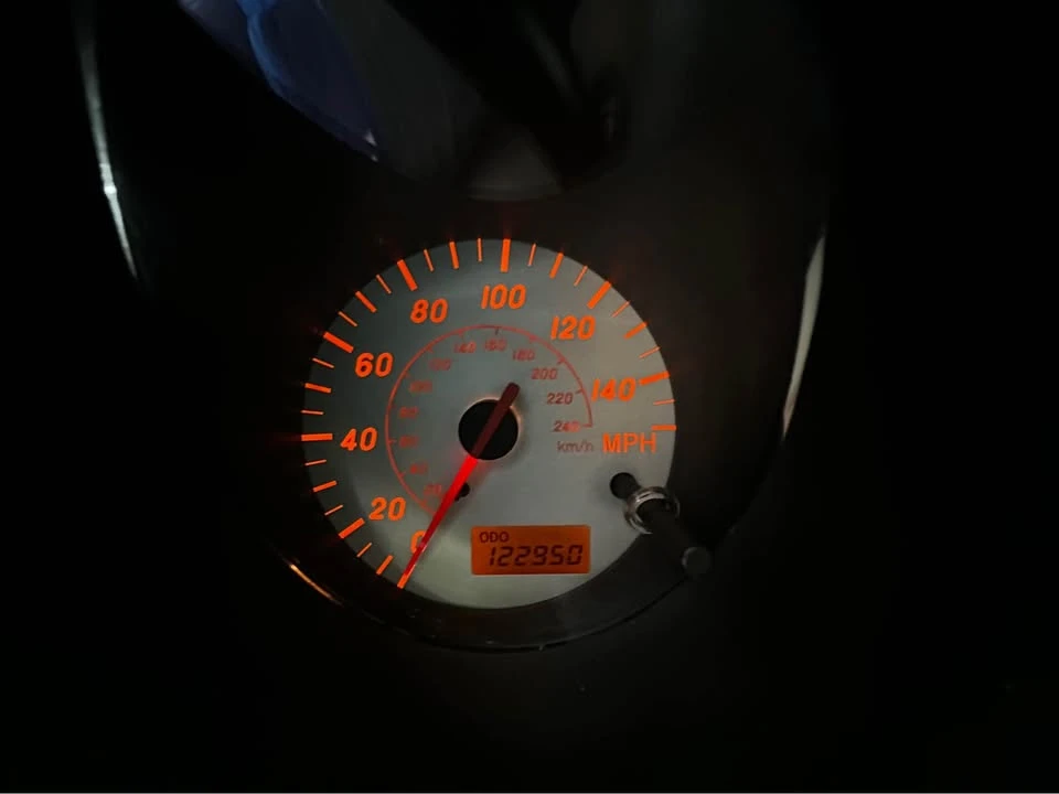 2002 Toyota MR2 Spyder/MR-S - Image 14 of 16