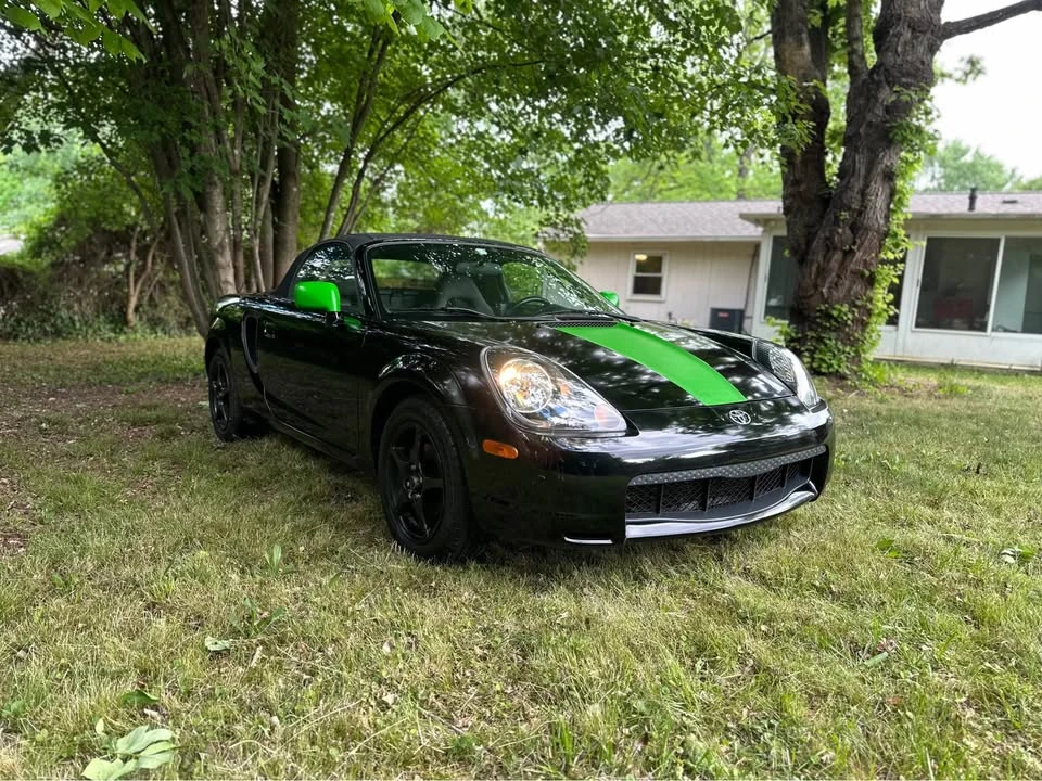 2002 Toyota MR2 Spyder/MR-S - Image 5 of 16