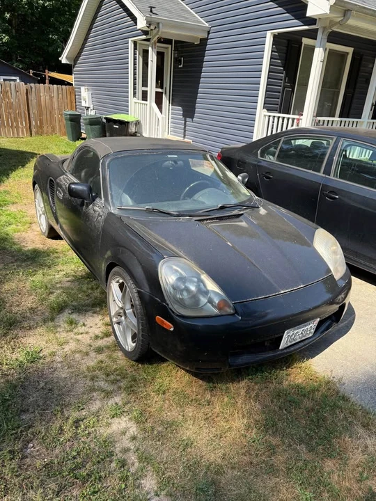 2002 Toyota MR2 Spyder/MR-S - Image 2 of 8