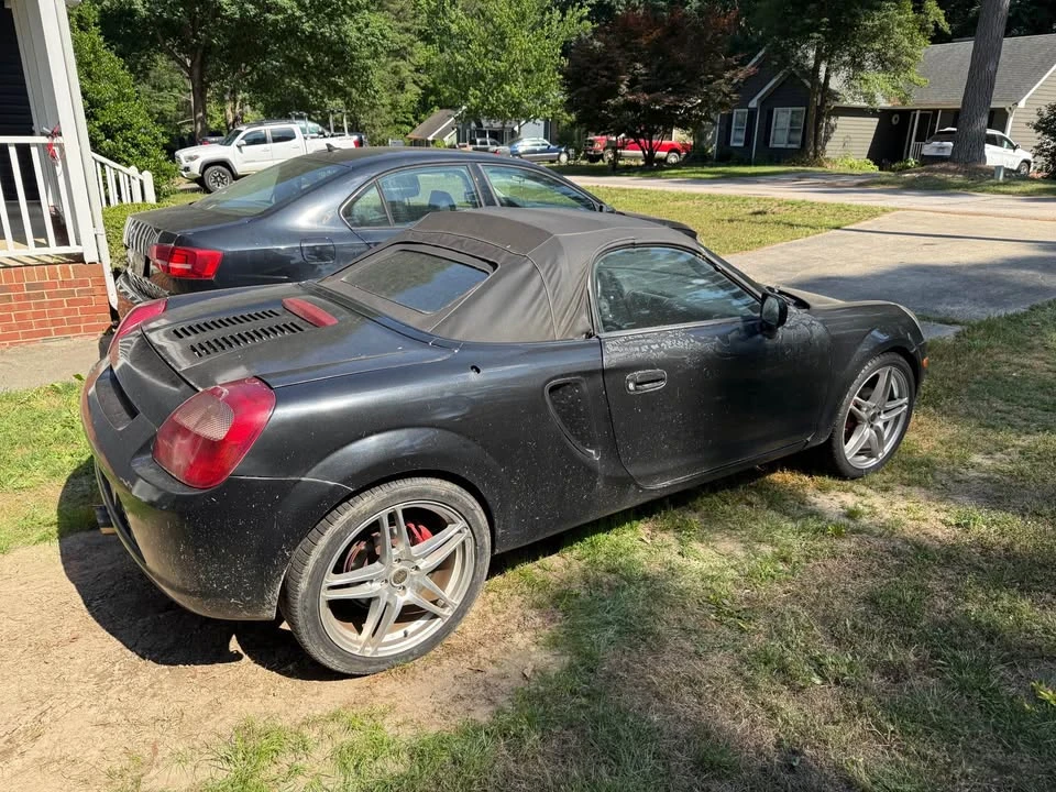 2002 Toyota MR2 Spyder/MR-S - Image 5 of 8