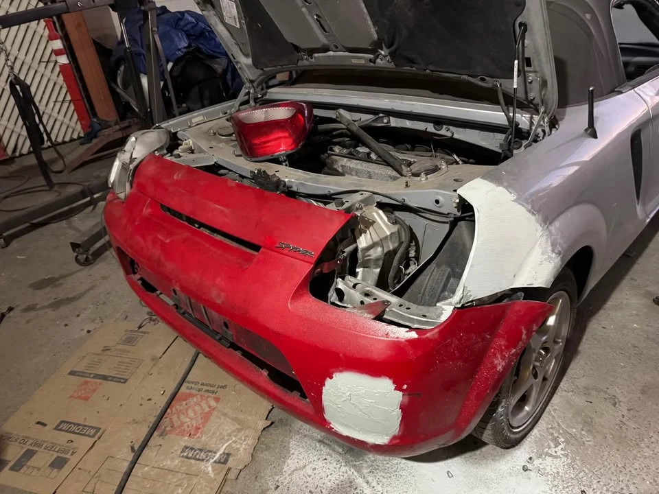 2002 Toyota MR2 Spyder/MR-S - Image 9 of 10