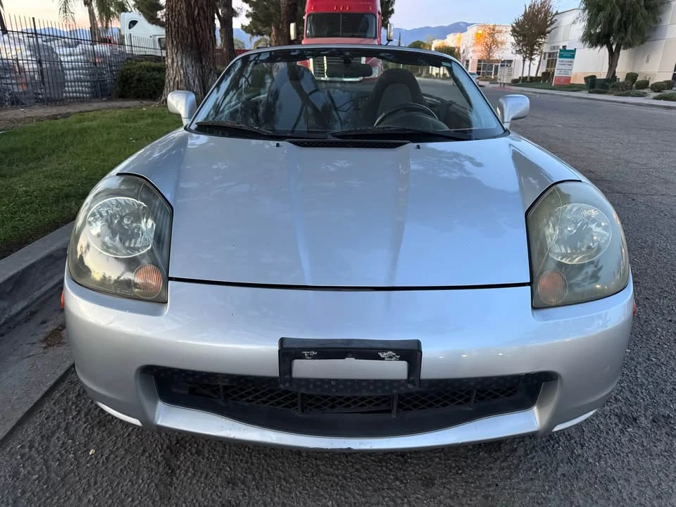 2002 Toyota MR2 Spyder/MR-S - Image 3 of 10