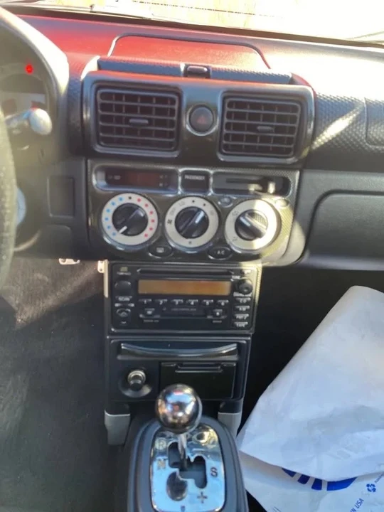 2002 Toyota MR2 Spyder/MR-S - Image 7 of 11