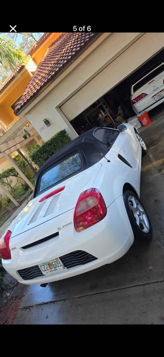 2002 Toyota MR2 Spyder/MR-S - Image 5 of 6