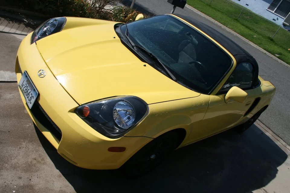 2002 Toyota MR2 Spyder/MR-S - Image 9 of 19