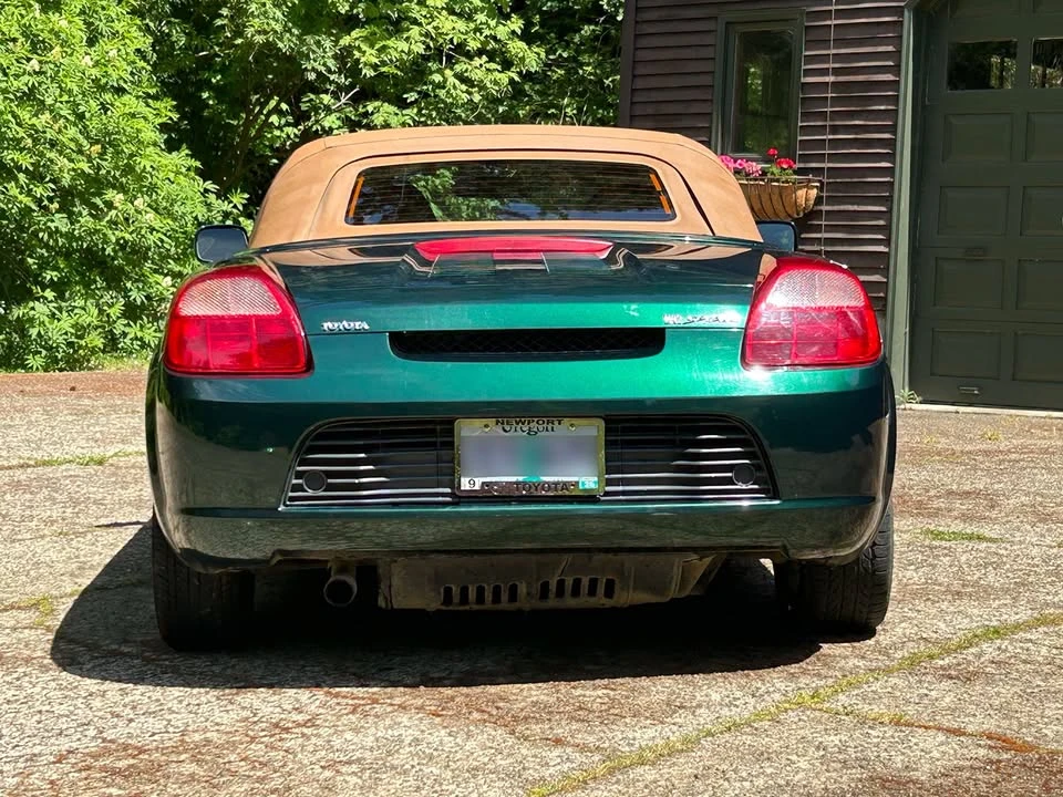2002 Toyota MR2 Spyder/MR-S - Image 5 of 18