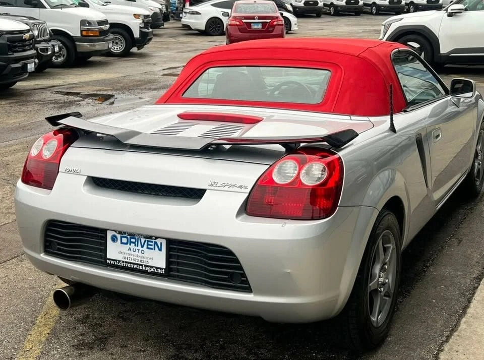 2002 Toyota MR2 Spyder/MR-S - Image 5 of 19