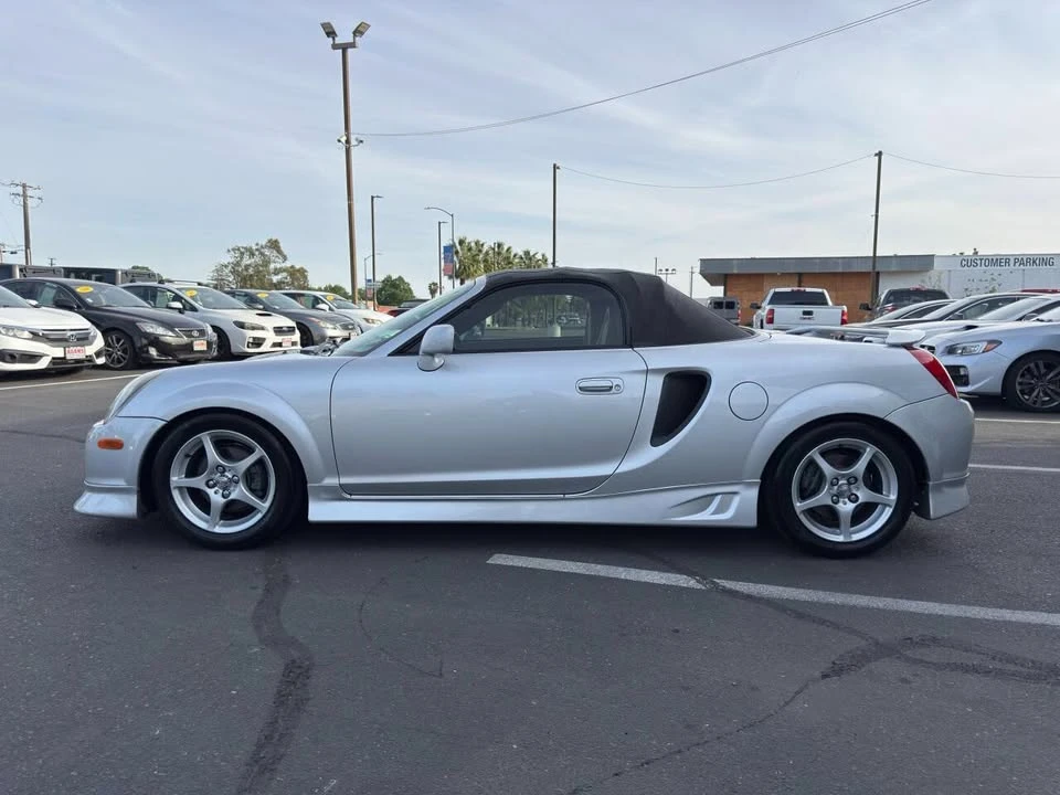 2002 Toyota MR2 Spyder/MR-S - Image 6 of 20