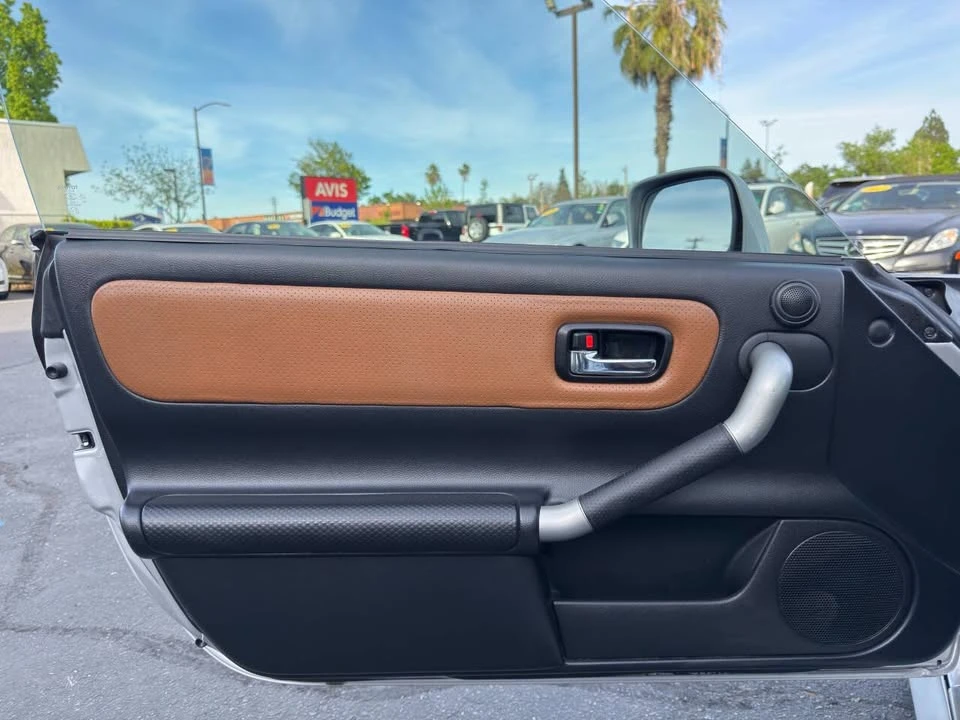 2002 Toyota MR2 Spyder/MR-S - Image 20 of 20