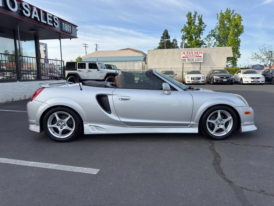 2002 Toyota MR2 Spyder/MR-S - Image 10 of 20