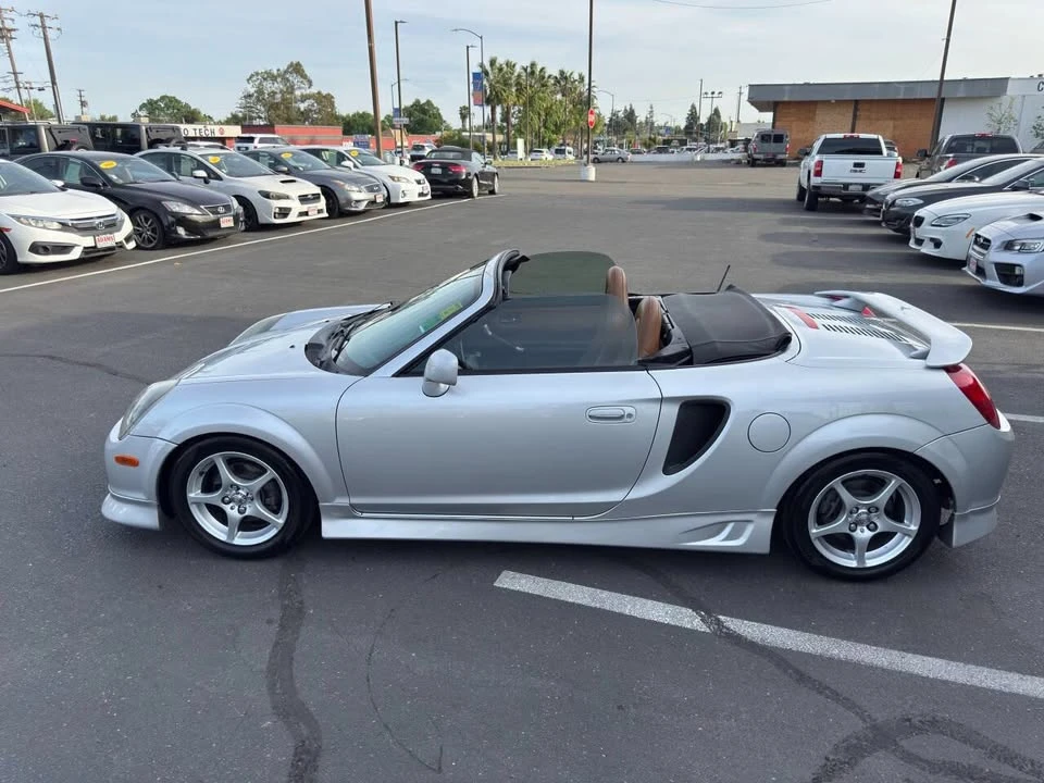 2002 Toyota MR2 Spyder/MR-S - Image 12 of 20