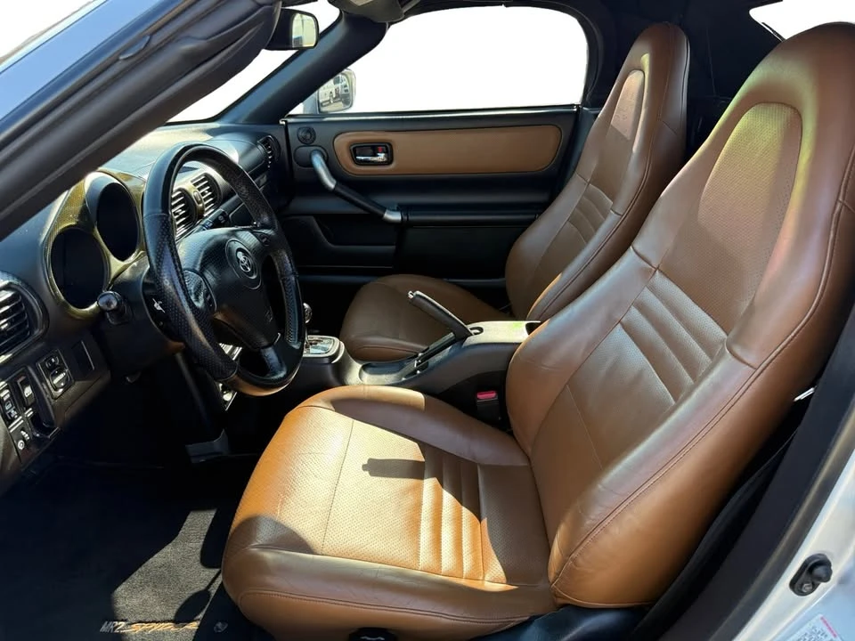 2002 Toyota MR2 Spyder/MR-S - Image 10 of 20