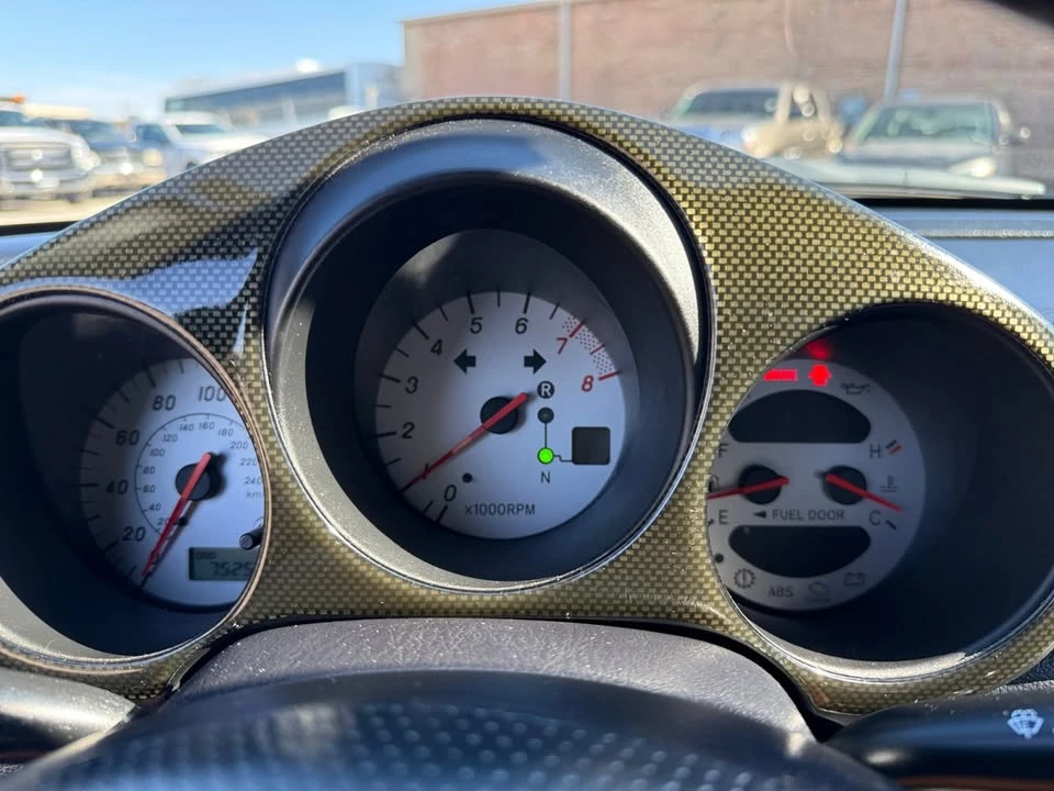 2002 Toyota MR2 Spyder/MR-S - Image 13 of 20