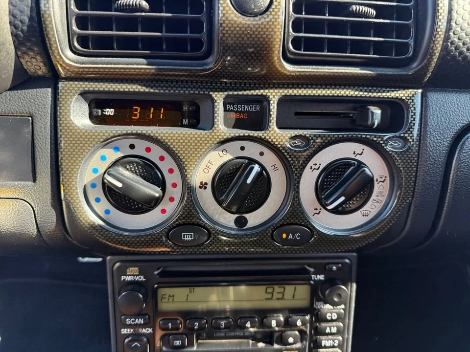 2002 Toyota MR2 Spyder/MR-S - Image 18 of 20