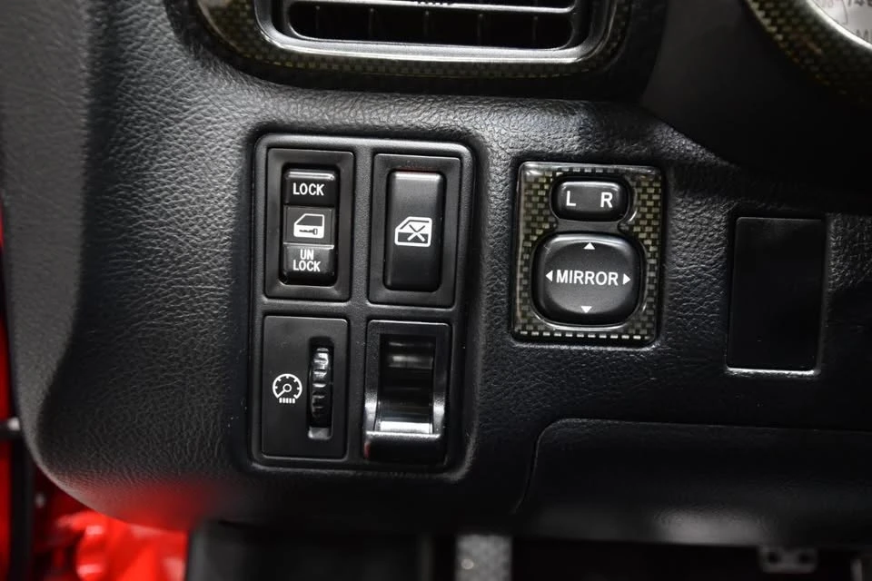2002 Toyota MR2 Spyder/MR-S - Image 19 of 20