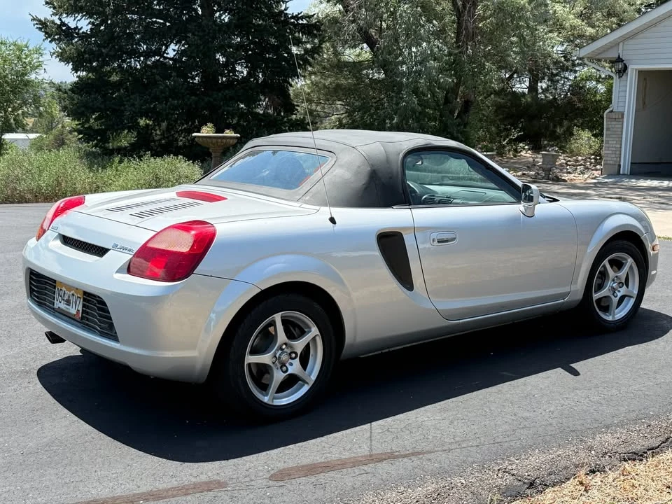 2002 Toyota MR2 Spyder/MR-S - Image 5 of 7