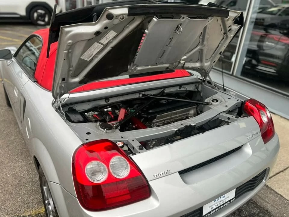 2002 Toyota MR2 Spyder/MR-S - Image 16 of 20