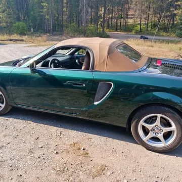 2002 Toyota MR2 Spyder