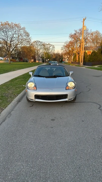 2002 Toyota MR2 Spyder/MR-S - Image 8 of 20