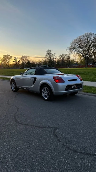 2002 Toyota MR2 Spyder/MR-S - Image 3 of 20