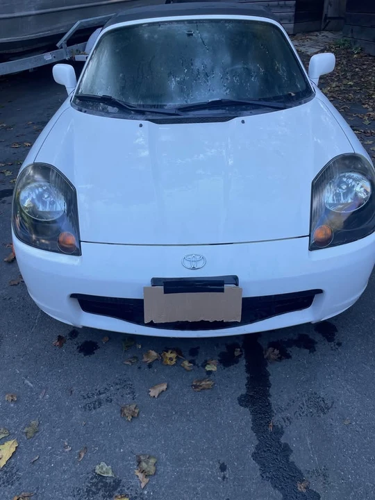 2002 Toyota MR2 Spyder/MR-S - Image 2 of 5