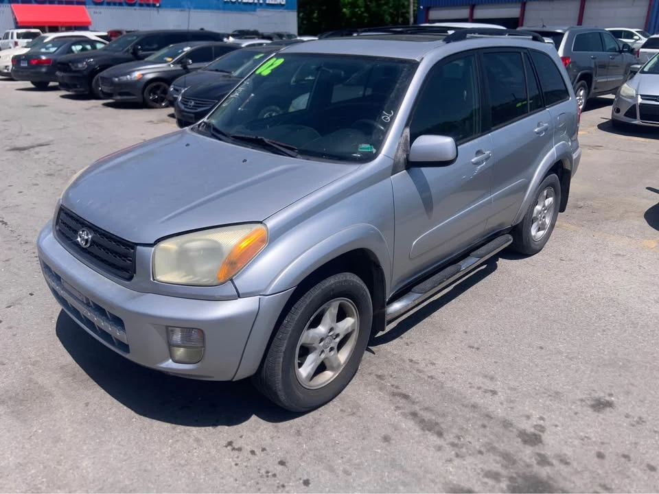 2002 Toyota RAV4 2nd Gen - Image 2 of 7