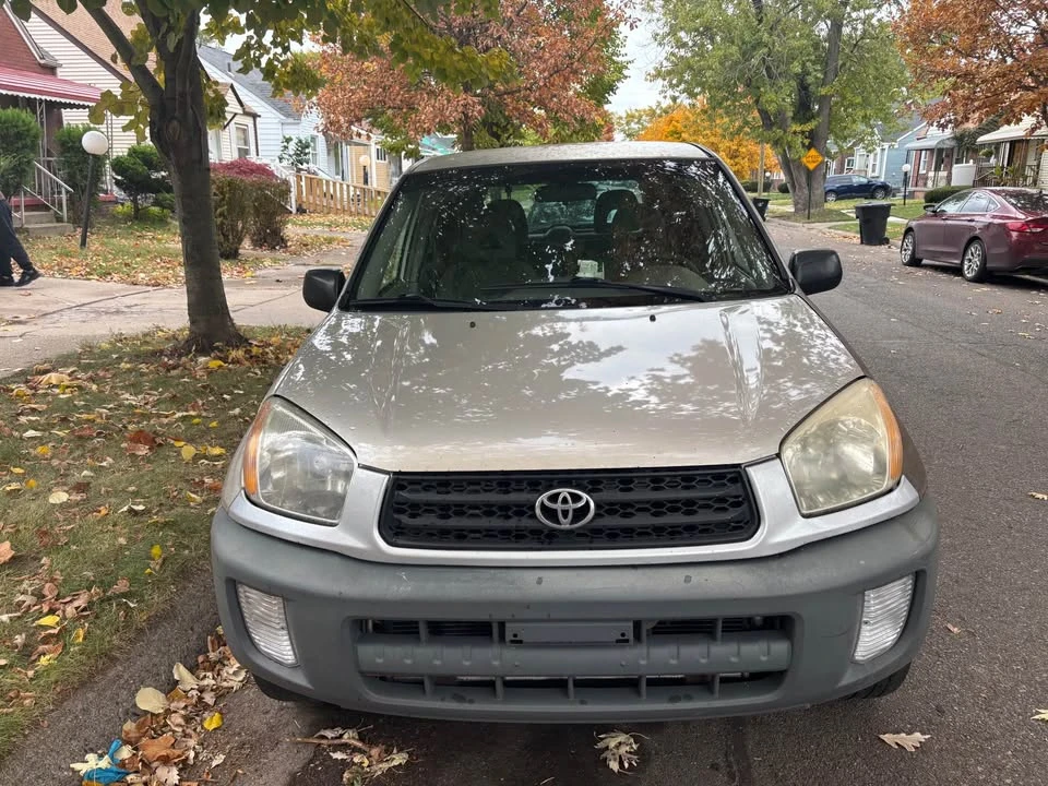 2002 Toyota RAV4 2nd Gen - Image 4 of 5