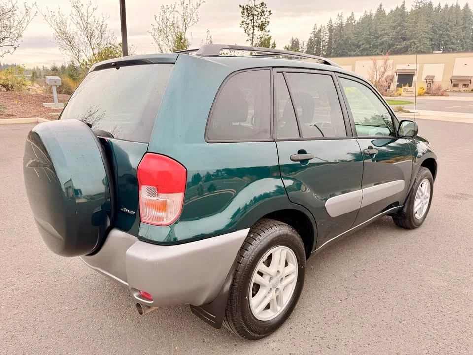 2002 Toyota RAV4 2nd Gen - Image 5 of 18
