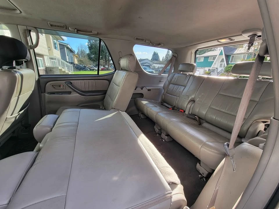 2002 Toyota Sequoia 1st Gen - Image 8 of 10