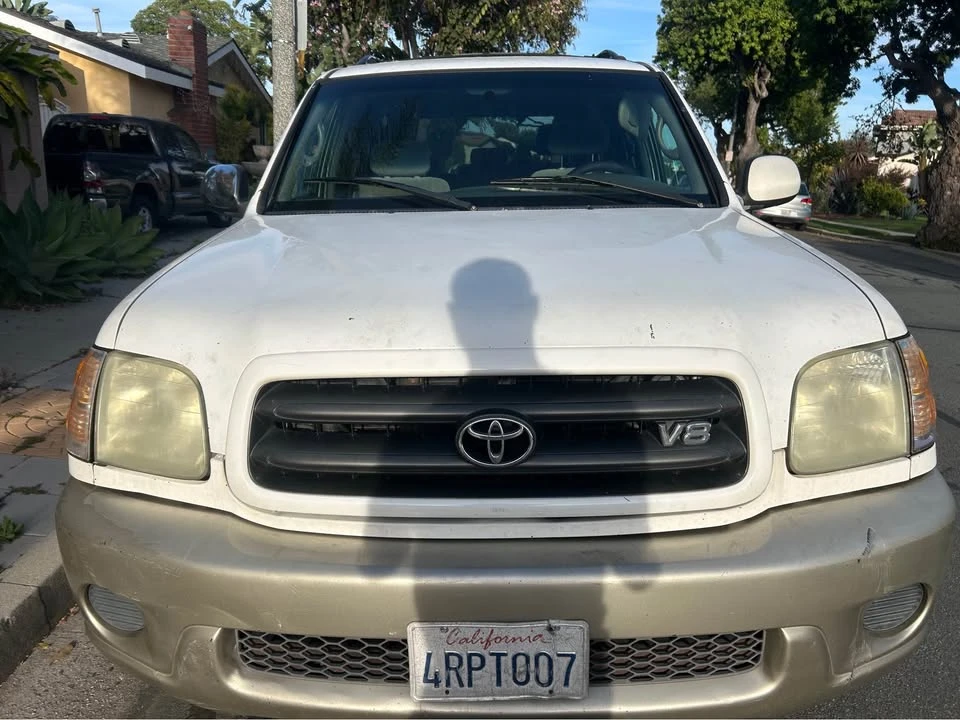 2002 Toyota Sequoia 1st Gen - Image 3 of 10