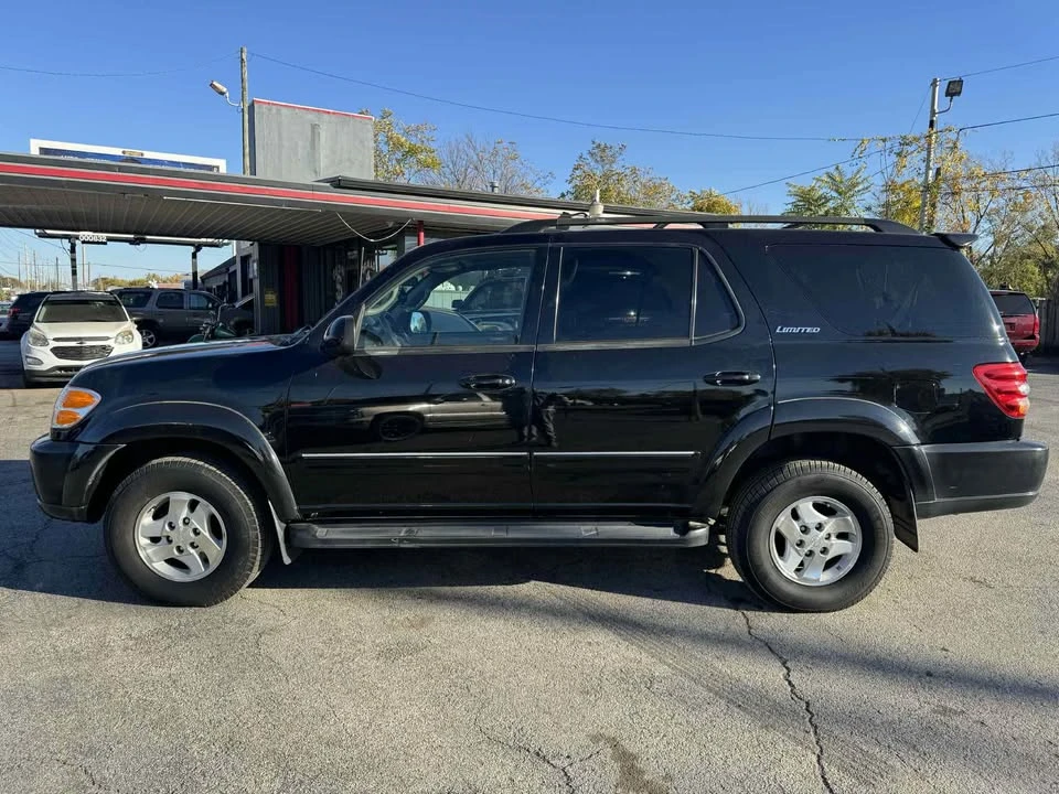 2002 Toyota Sequoia 1st Gen - Image 2 of 9