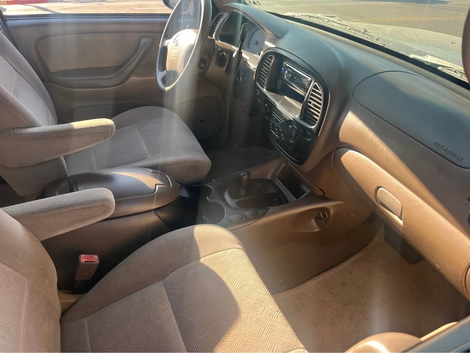 2002 Toyota Sequoia 1st Gen - Image 3 of 5