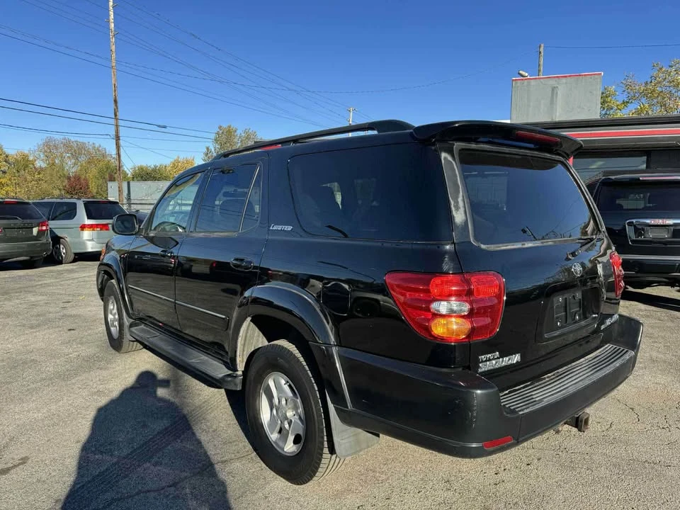 2002 Toyota Sequoia 1st Gen - Image 3 of 9