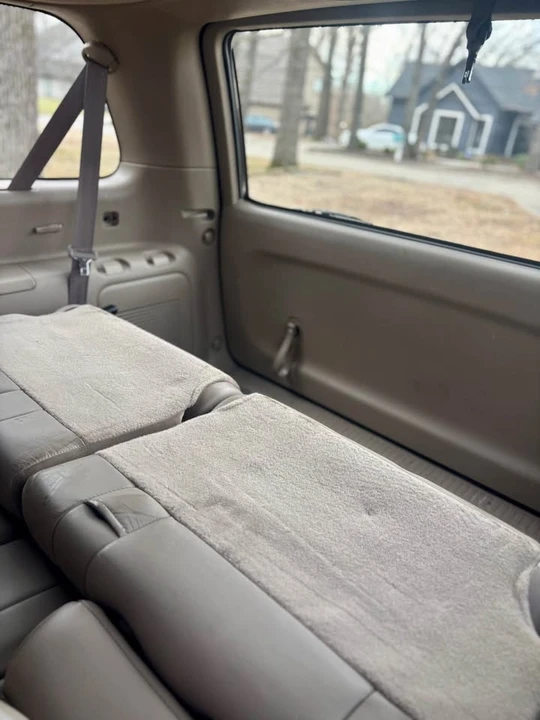 2002 Toyota Sequoia 1st Gen - Image 10 of 10