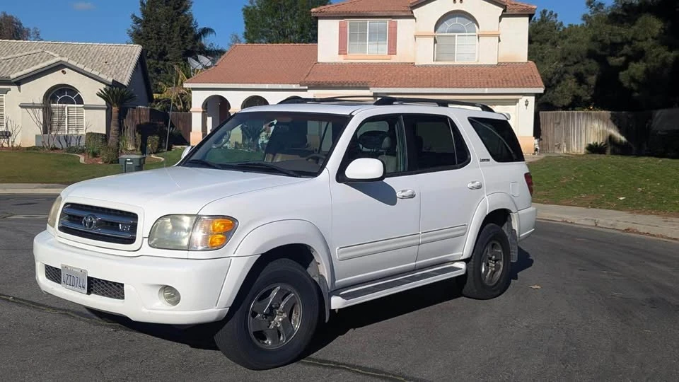 2002 Toyota Sequoia 1st Gen - Image 8 of 15