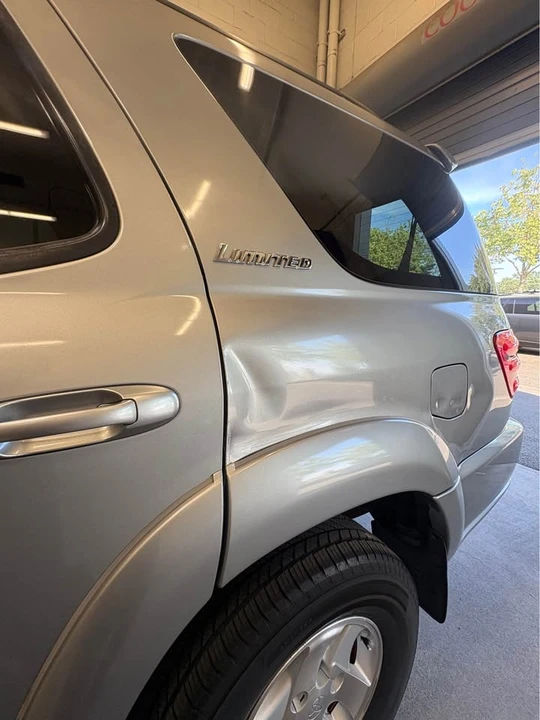 2002 Toyota Sequoia 1st Gen - Image 8 of 17