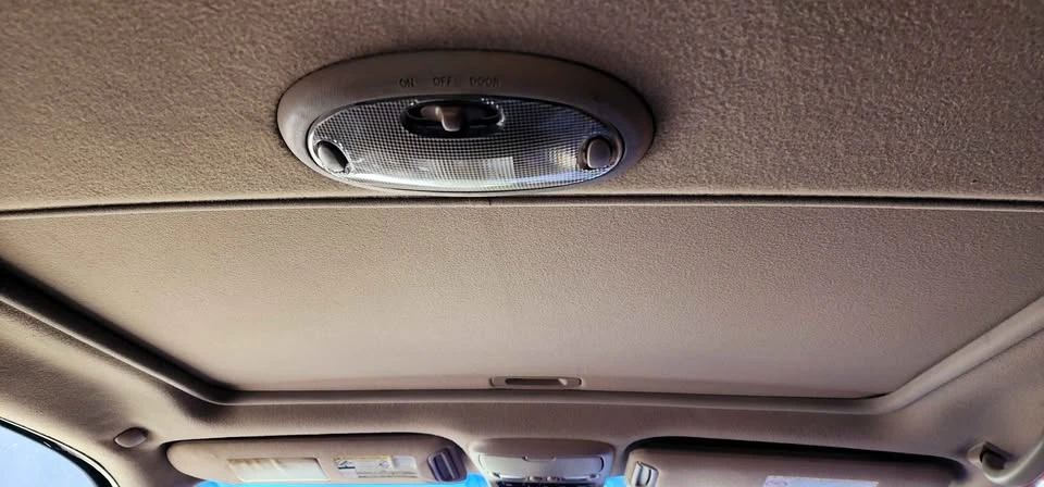 2002 Toyota Sequoia 1st Gen - Image 9 of 15
