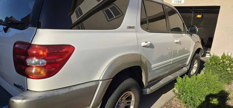 2002 Toyota Sequoia 1st Gen - Image 5 of 18