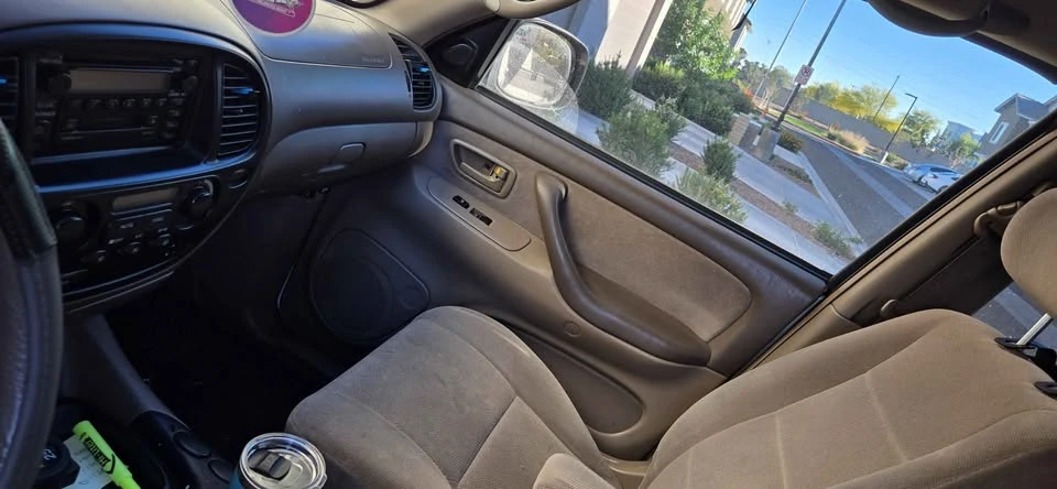2002 Toyota Sequoia 1st Gen - Image 8 of 18