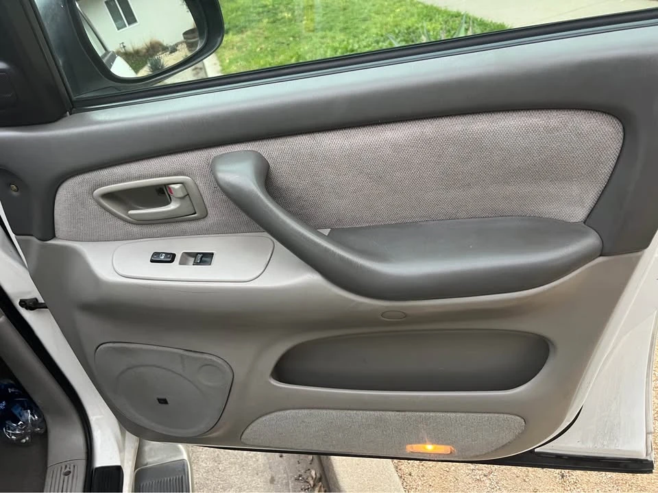 2002 Toyota Sequoia 1st Gen - Image 12 of 12