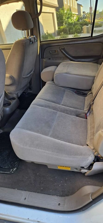 2002 Toyota Sequoia 1st Gen - Image 9 of 18