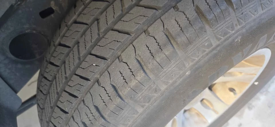 2002 Toyota Sequoia 1st Gen - Image 17 of 18