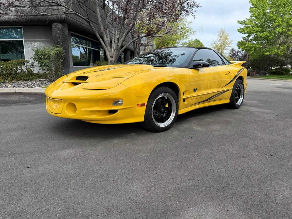 2002 Pontiac Firebird Trans Am 4th Gen - Image 2 of 22
