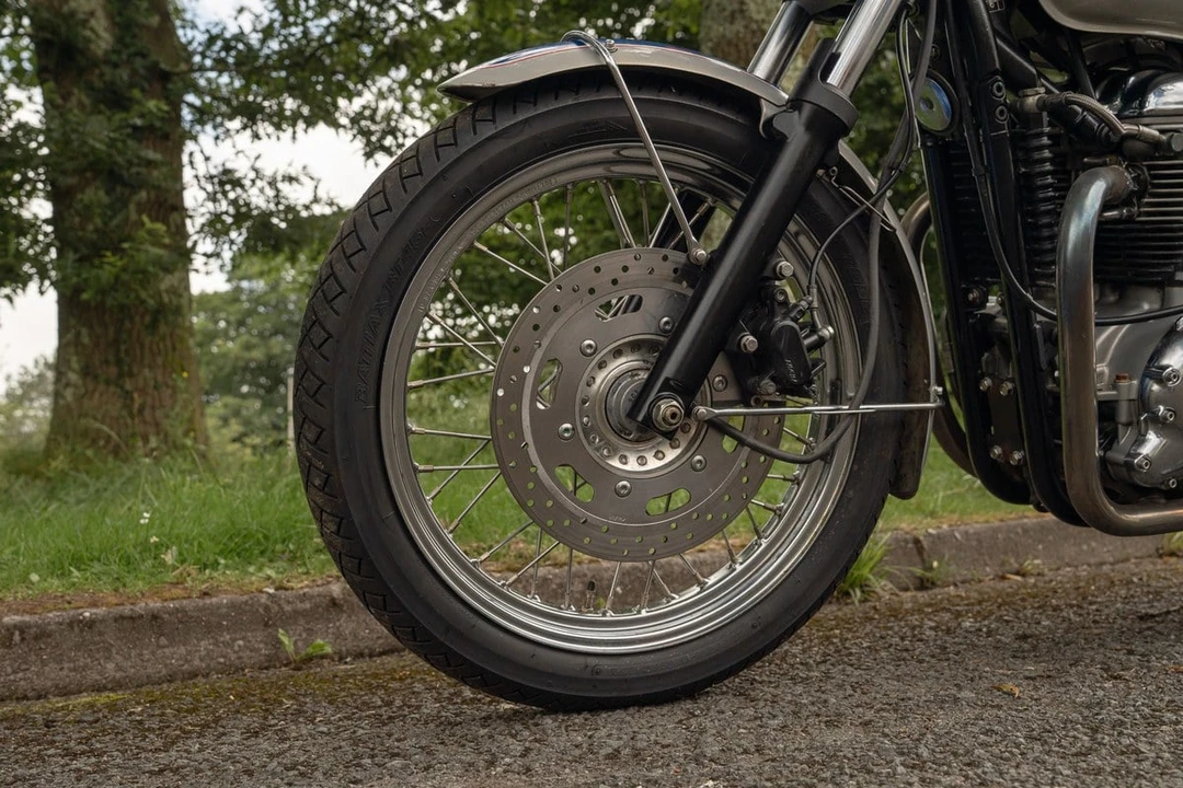 2002 Triumph New Bonneville - Image 28 of 30